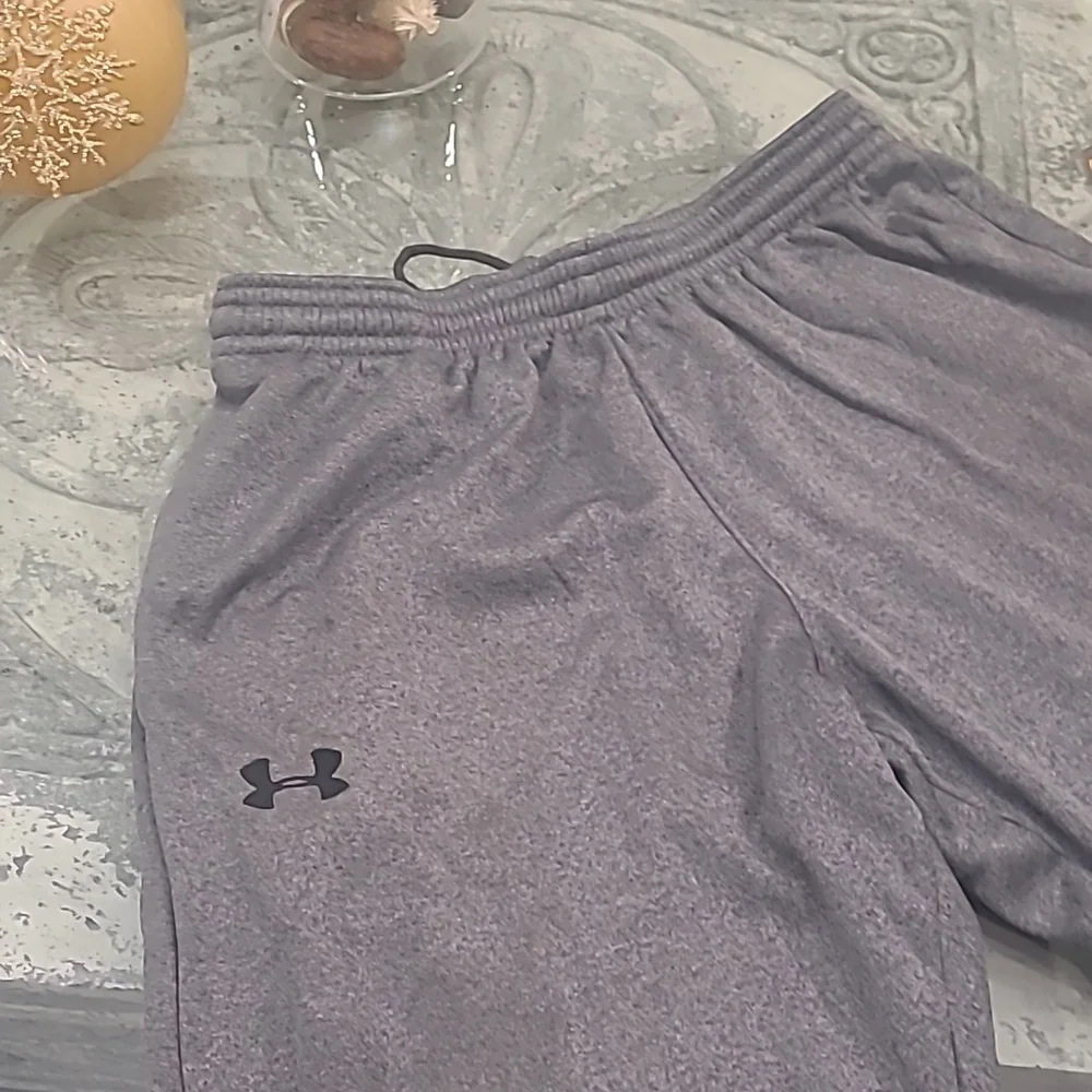 UNDER ARMOUR MEN'S STORM ARMOUR FLEECE SWEATPANTS MEDIUM - Picture 3 of 10